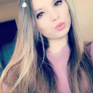 Meet your Posher, Kaylyn